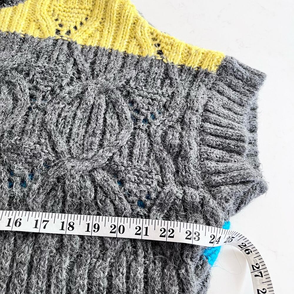 Zara Gray Colorblock Cable Knit Mock Neck Poncho Sweater Size Medium - Picture 7 of 9
